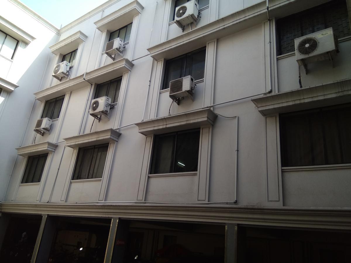 Oyo 14933 Rpr Residency Hotel Chennai Ngoại thất bức ảnh