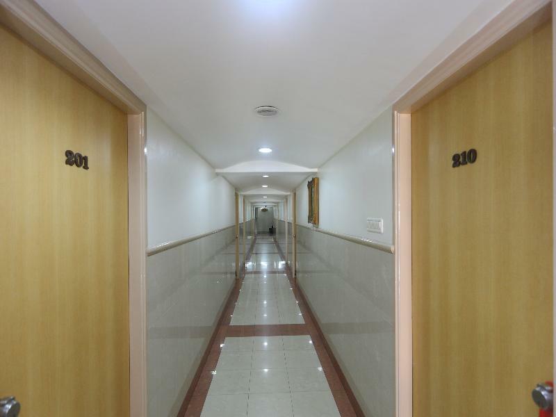 Oyo 14933 Rpr Residency Hotel Chennai Ngoại thất bức ảnh